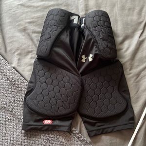 UNDER ARMOUR 5 paded compression football girdle